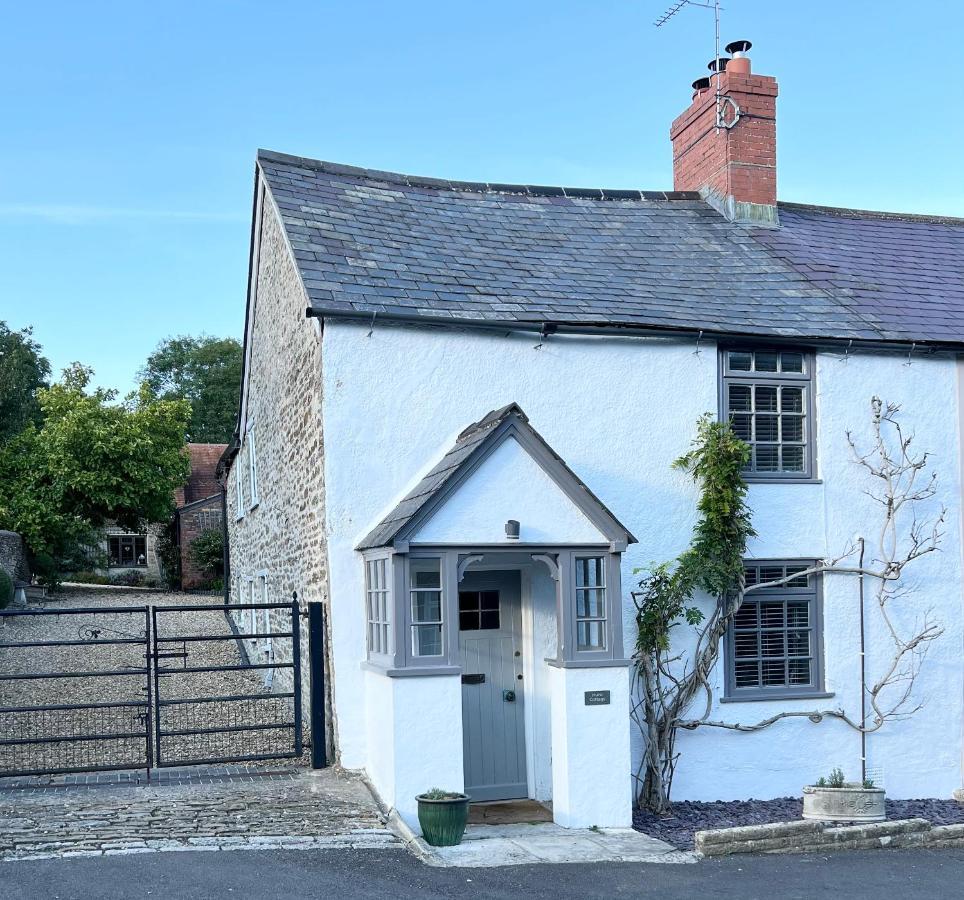 Hurst Cottage, A Cosy 2 Bed Cottage In Dorset Stalbridge Exterior photo